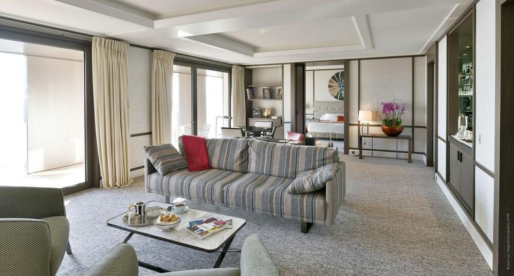 Maia Hotel 5*